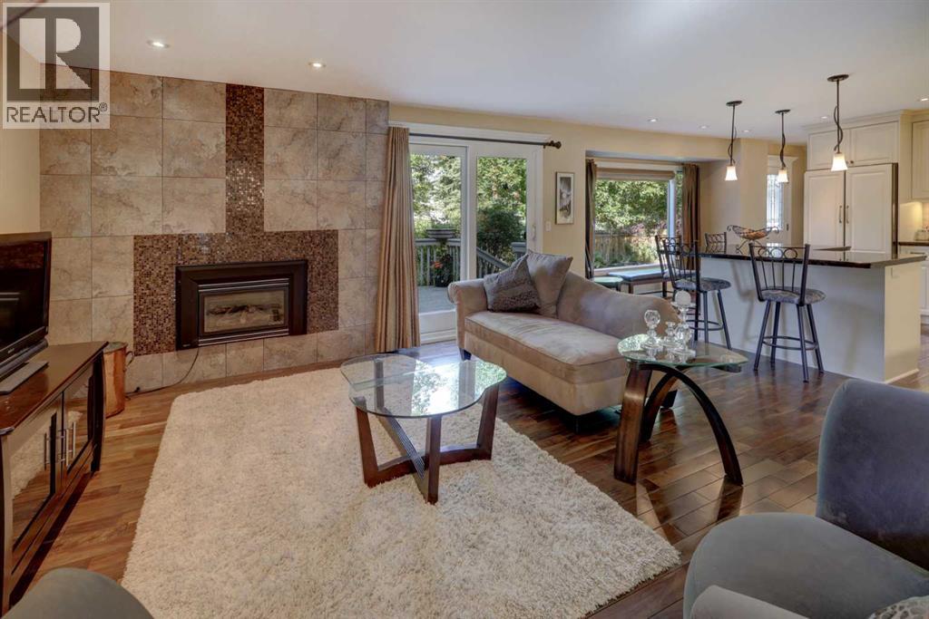 Photo 13 of 512 129 Avenue Se, Calgary AB