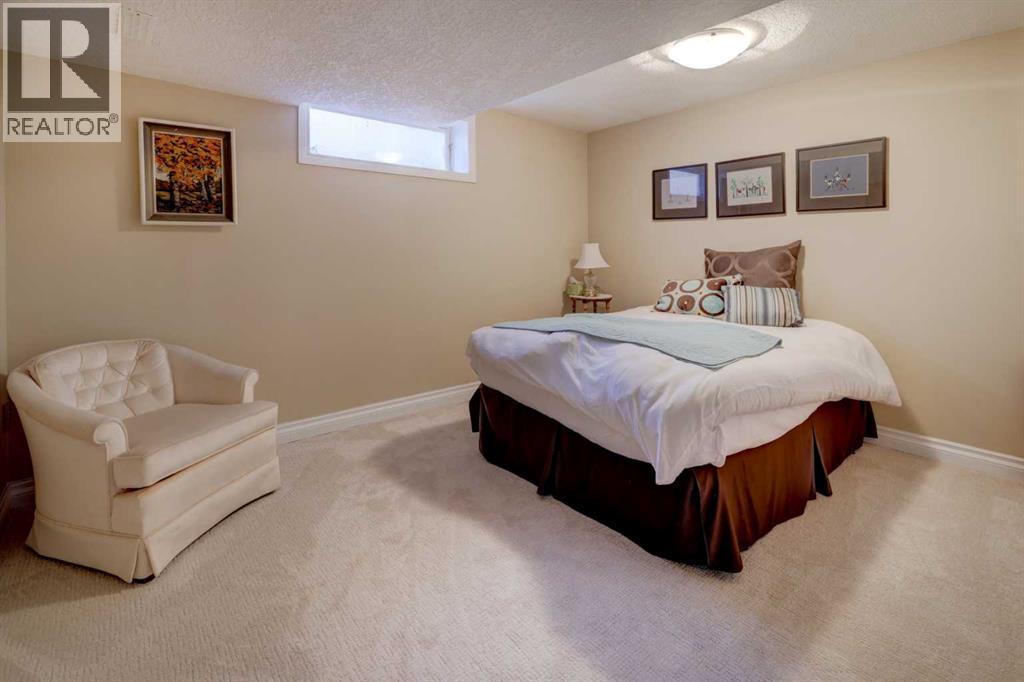 Photo 35 of 512 129 Avenue Se, Calgary AB