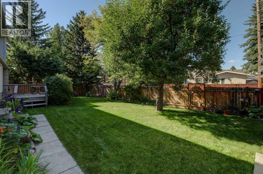 Photo 39 of 512 129 Avenue Se, Calgary AB