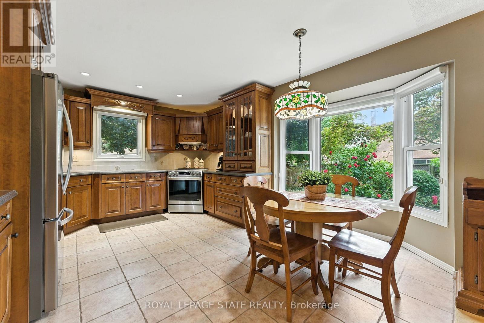 Photo 14 of 3 Atkins Drive, Hamilton ON