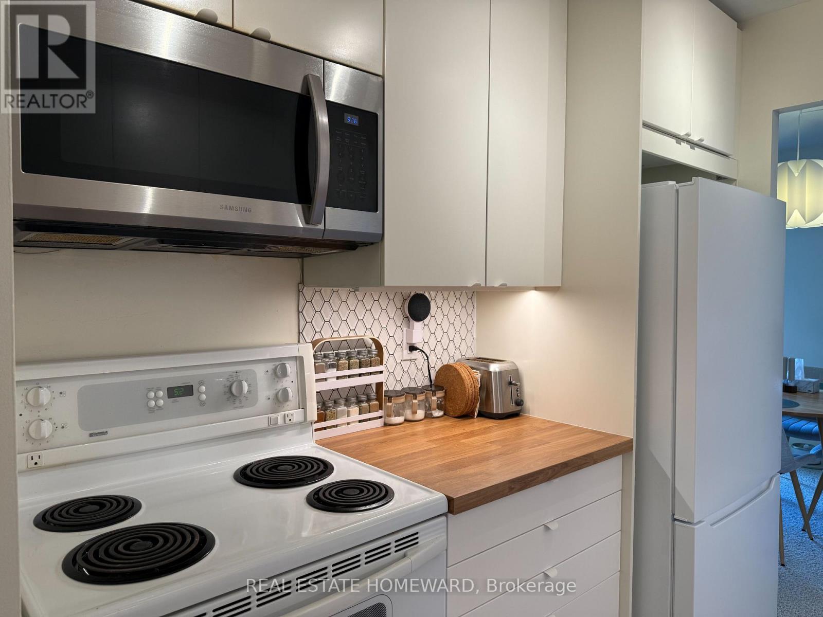 Photo 12 of 1505 860 Commissioners Road E, London South ON