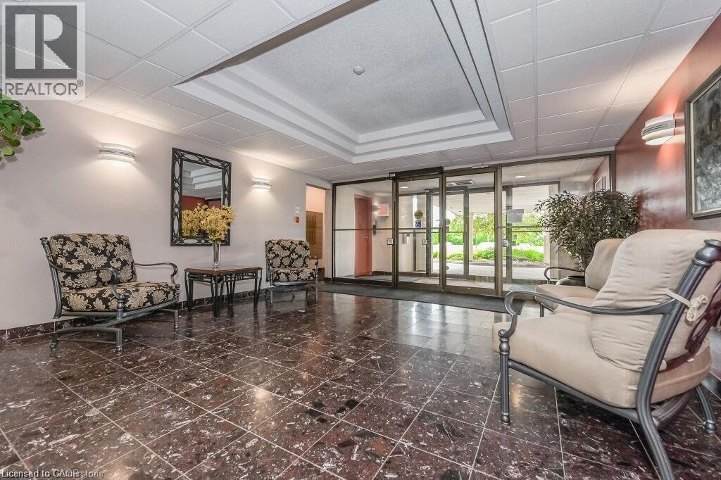 Photo 5 of 260 Sheldon Avenue N Unit 808, Kitchener ON