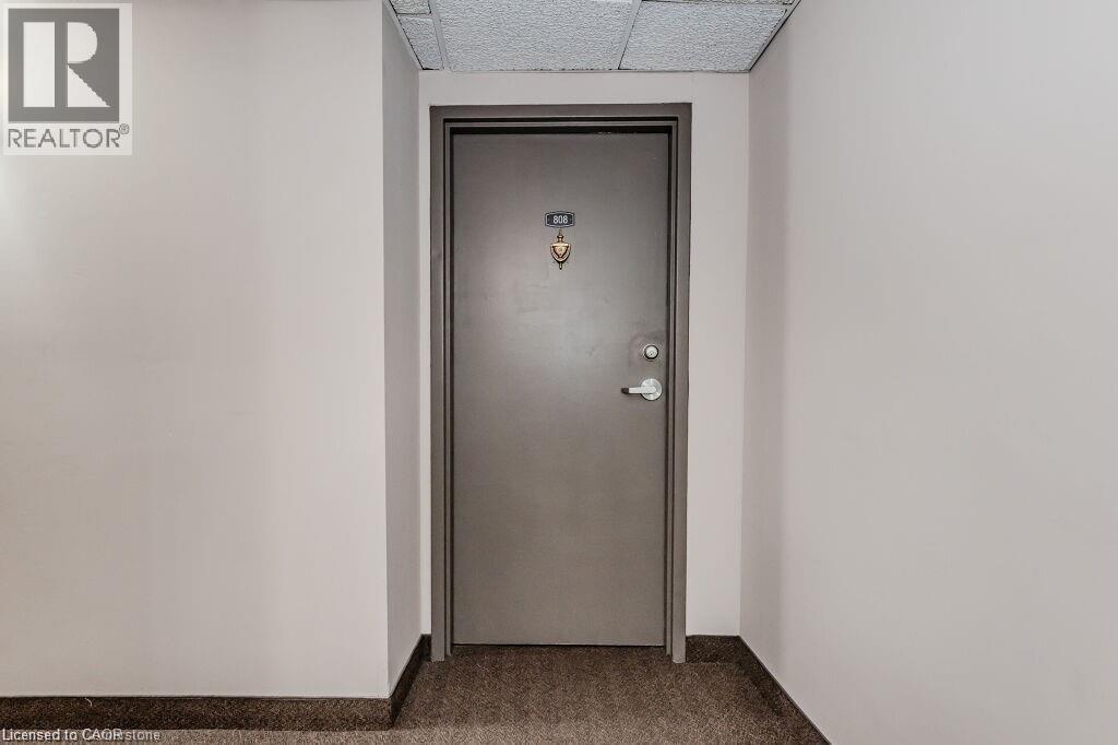 Photo 8 of 260 Sheldon Avenue N Unit 808, Kitchener ON