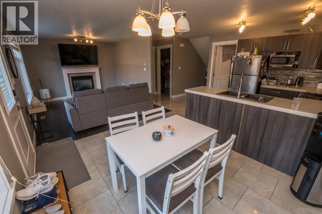 Photo 3 of 11334 105 Avenue, Grande Prairie AB