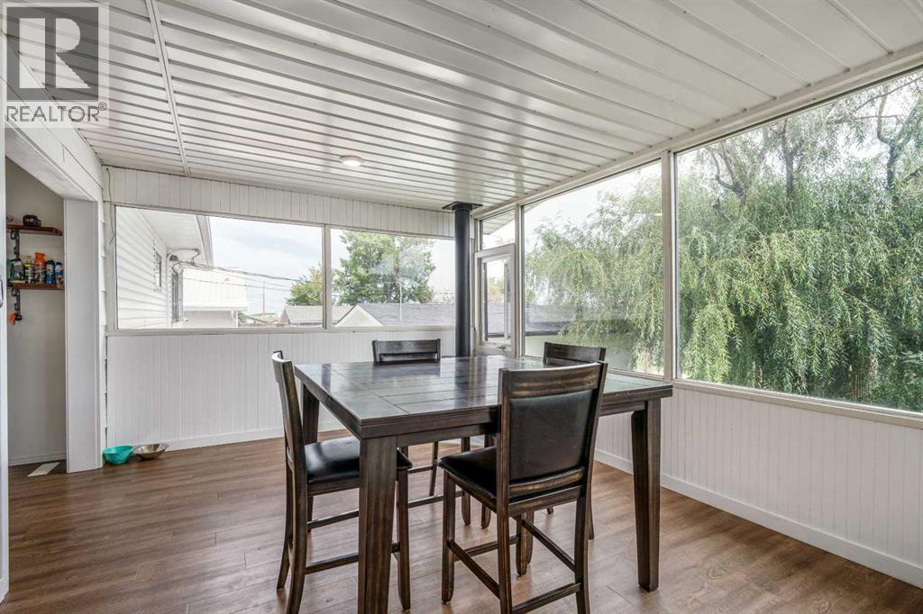 Photo 15 of 6017 57 Street, Taber AB