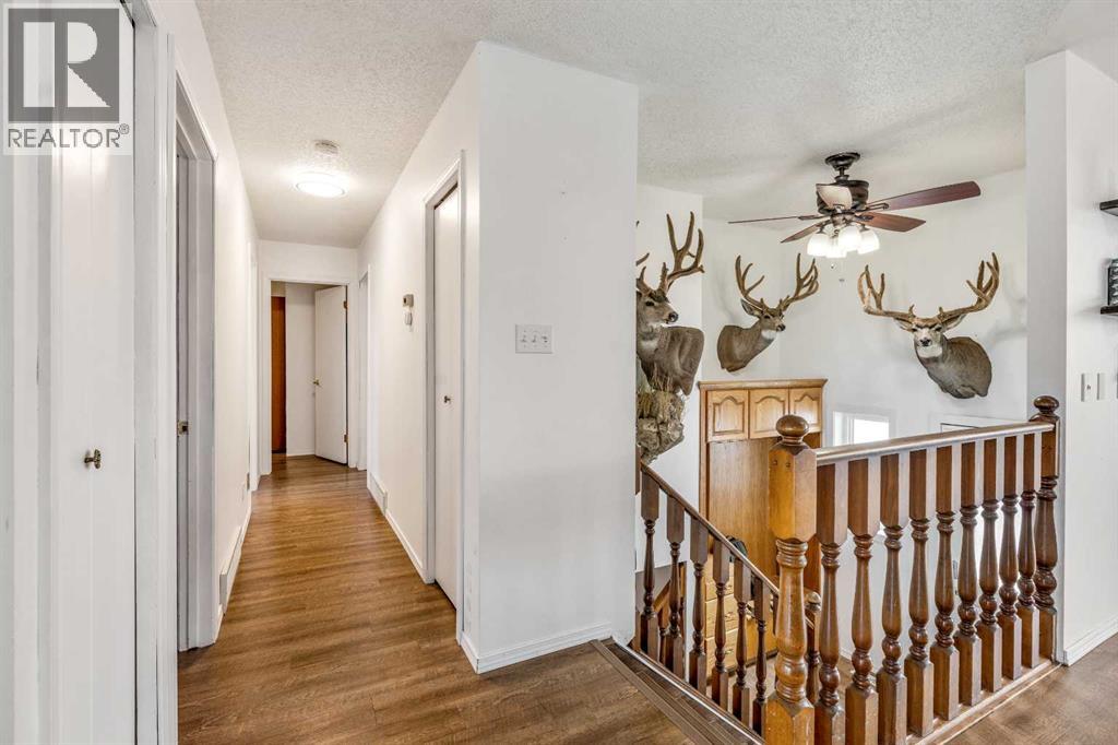 Photo 17 of 6017 57 Street, Taber AB