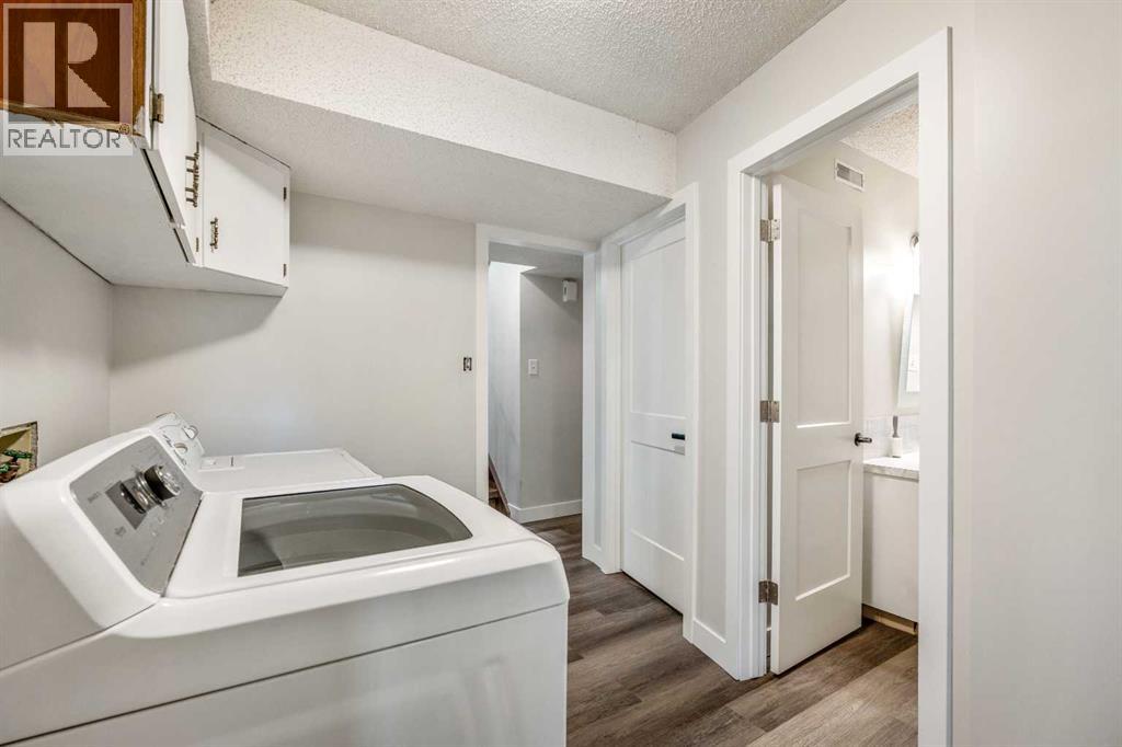 Photo 32 of 6017 57 Street, Taber AB