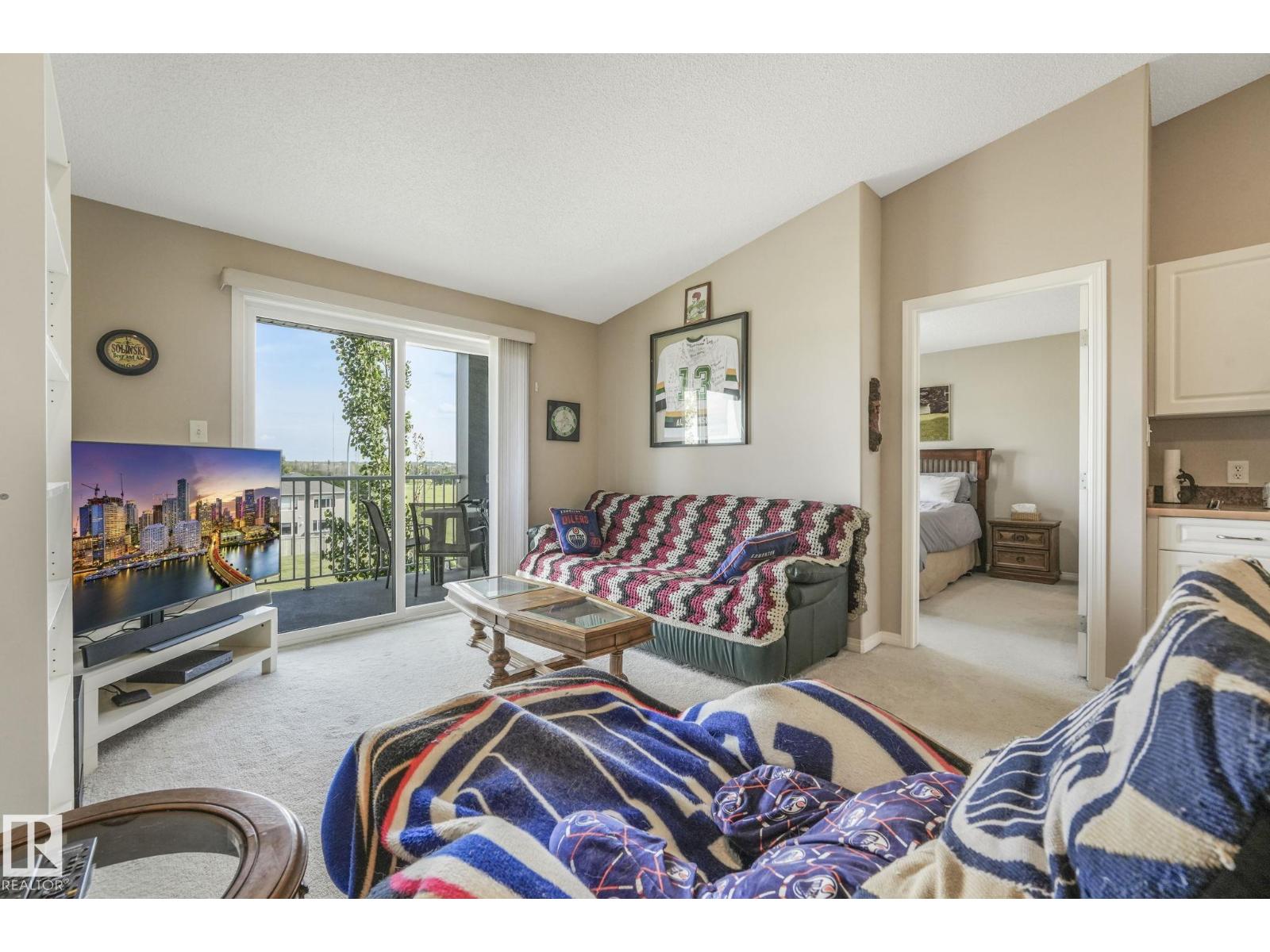 Photo 19 of 428 3425 19 St Nw, Edmonton AB