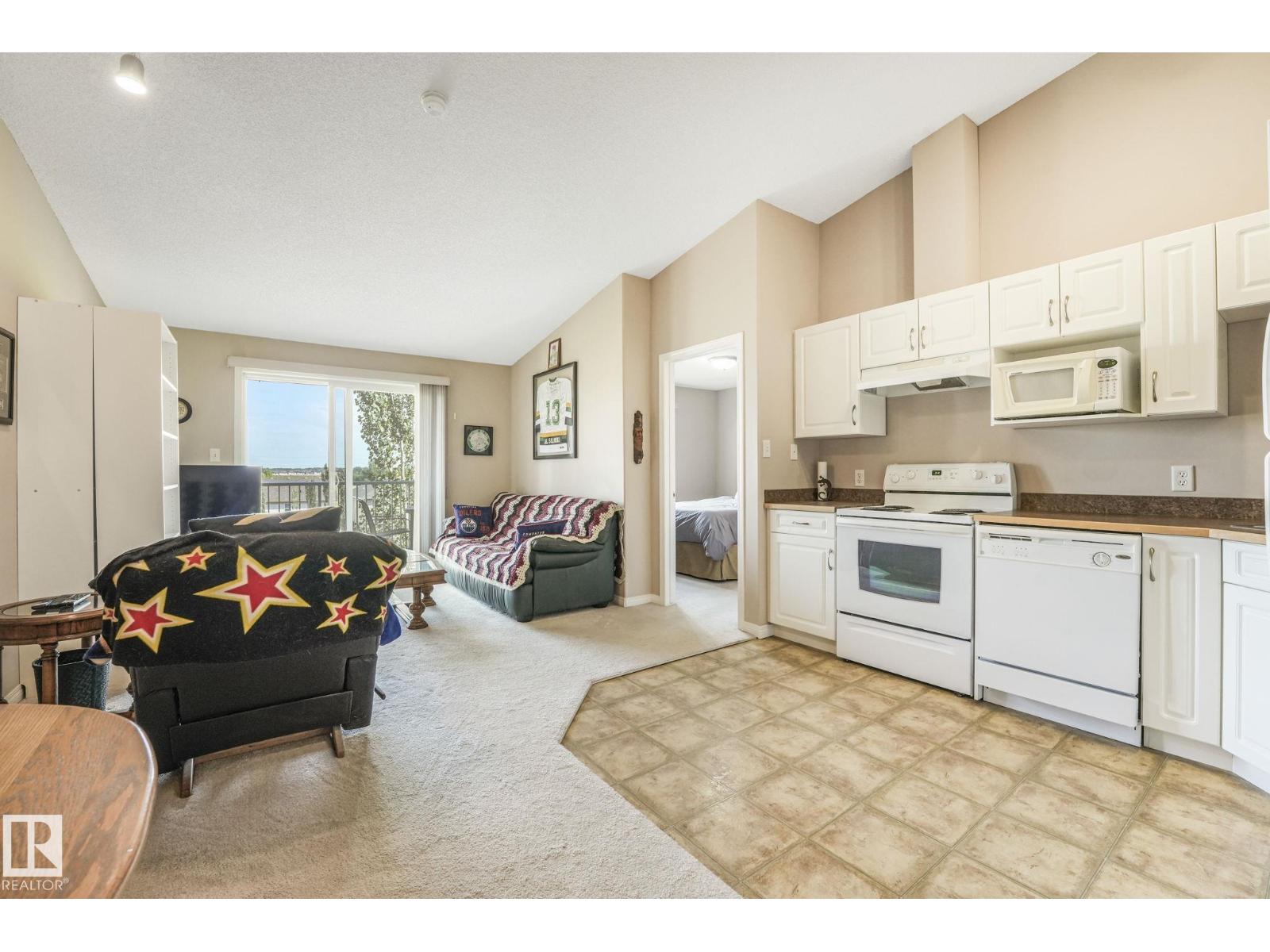 Photo 14 of 428 3425 19 St Nw, Edmonton AB