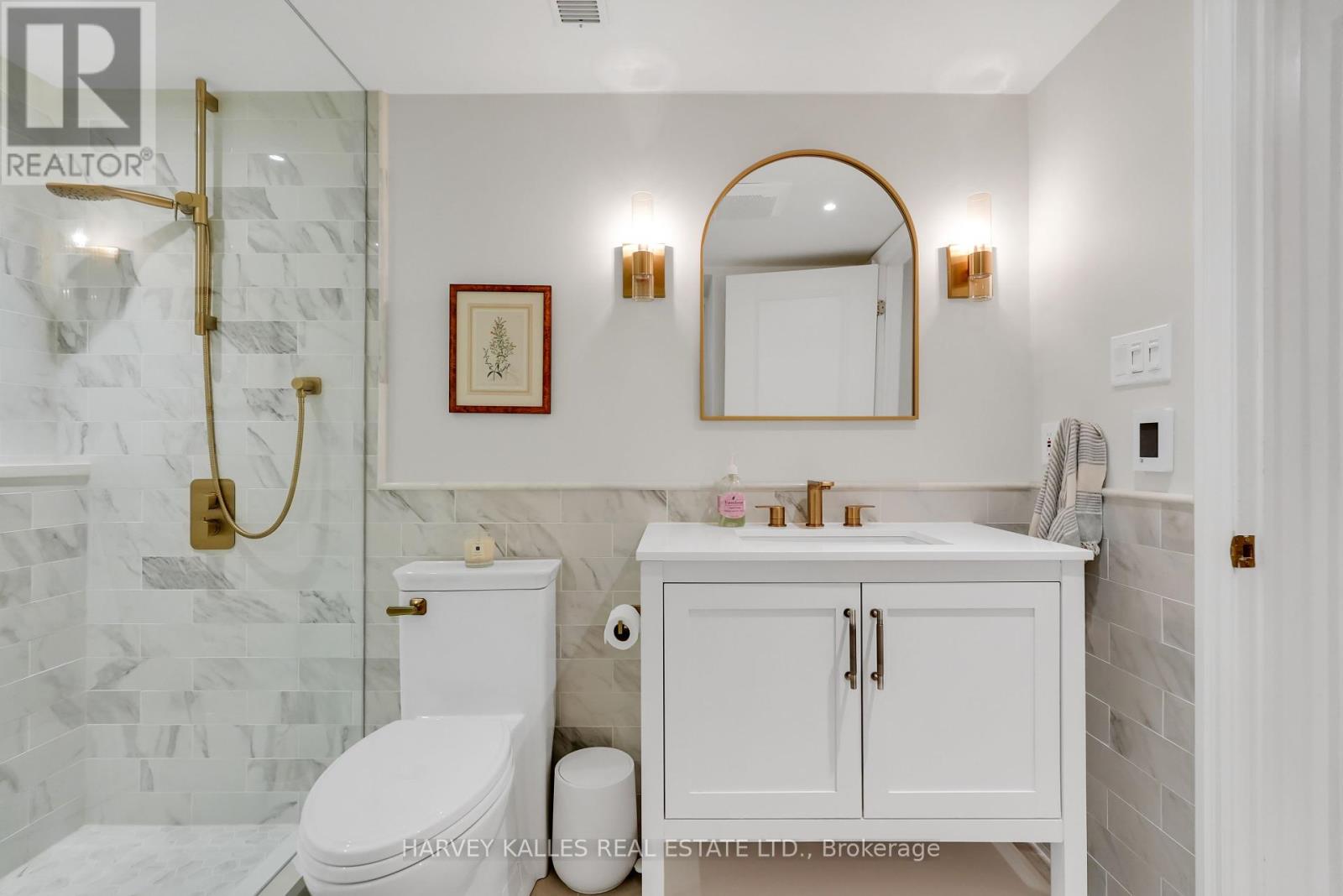 Photo 37 of 281 Snowdon Avenue, Toronto ON