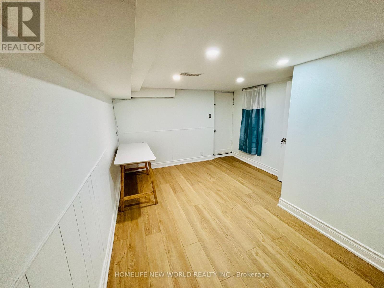 Photo 7 of Lower Unit 1172 Ossington Avenue, Toronto ON