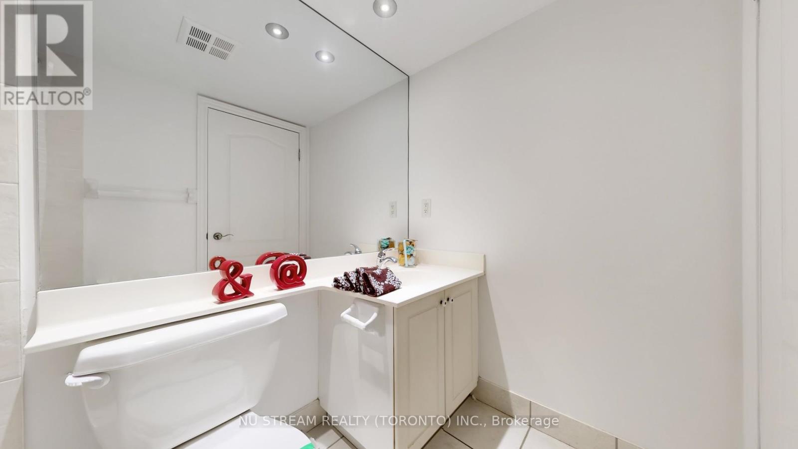 Photo 25 of 1020 62 Suncrest Boulevard, Markham ON