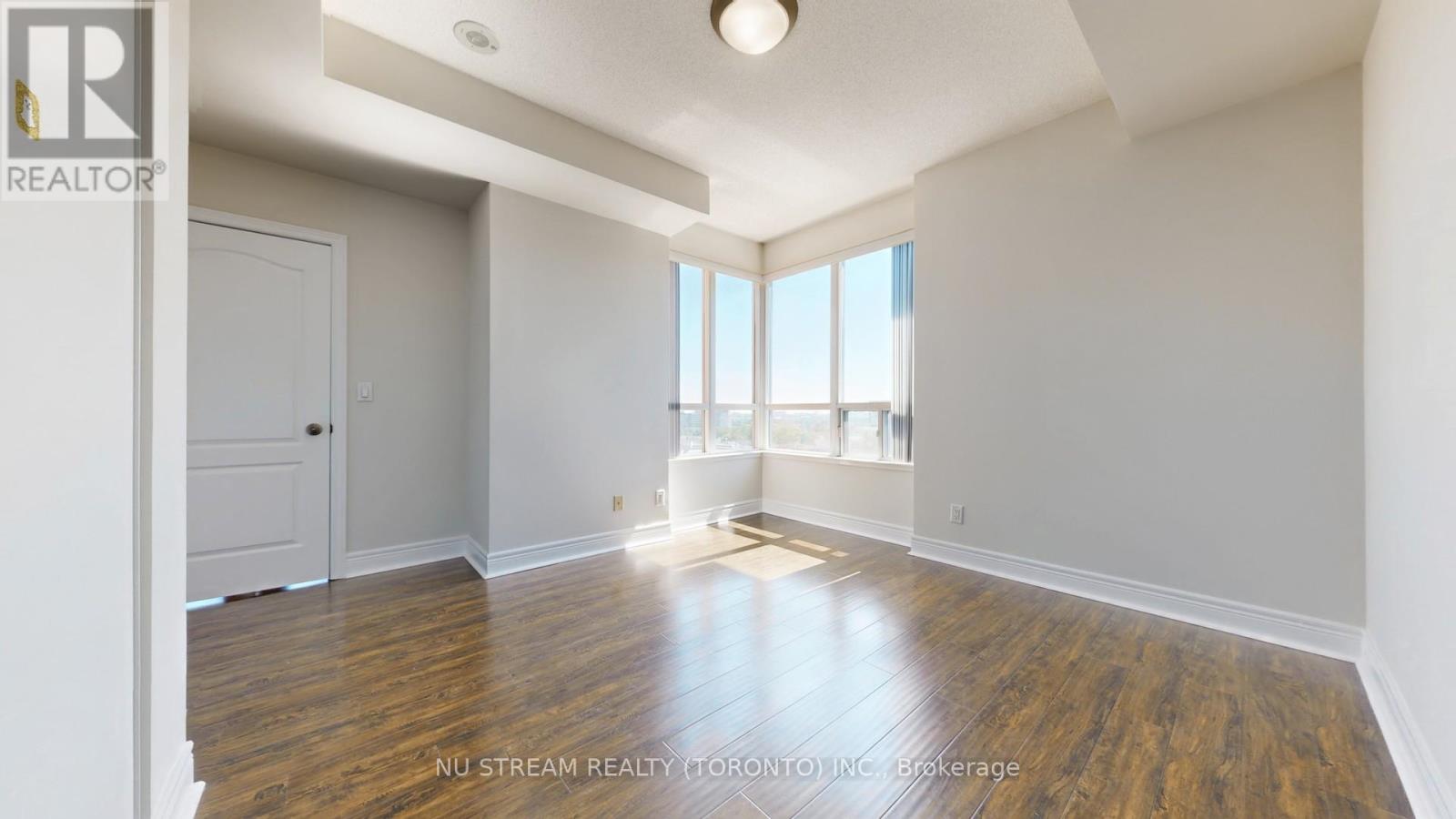 Photo 23 of 1020 62 Suncrest Boulevard, Markham ON
