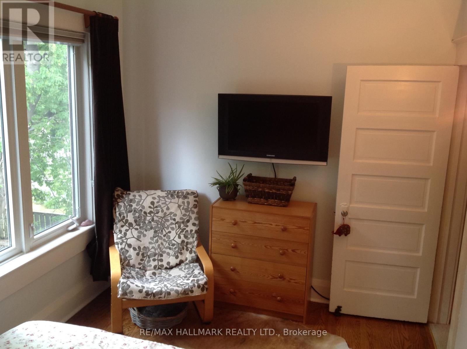 Photo 10 of 70 Lawlor Avenue, Toronto ON
