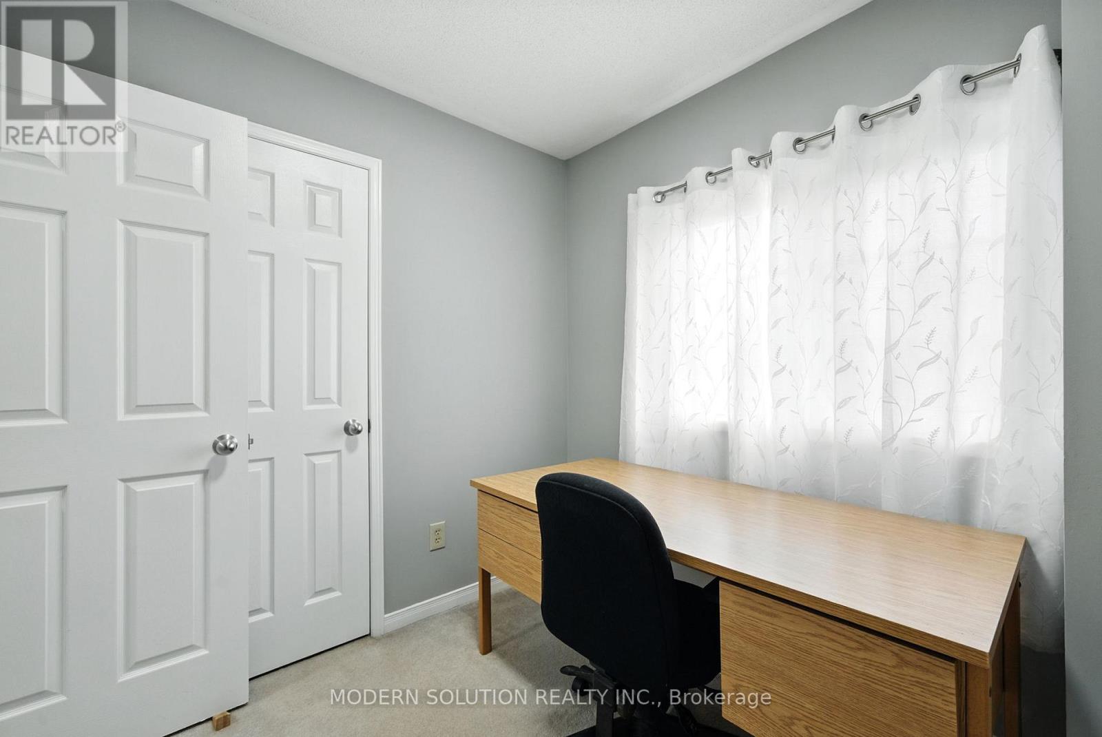 Photo 24 of 99 Creekwood Crescent, Whitby ON