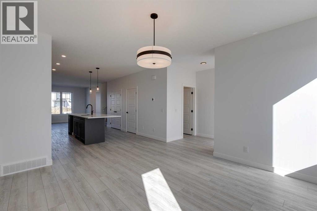 Photo 14 of 95 Southborough Crescent, Cochrane AB