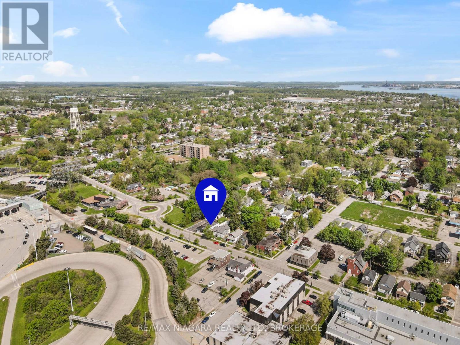 Photo 44 of 61 Queen Street, Fort Erie ON