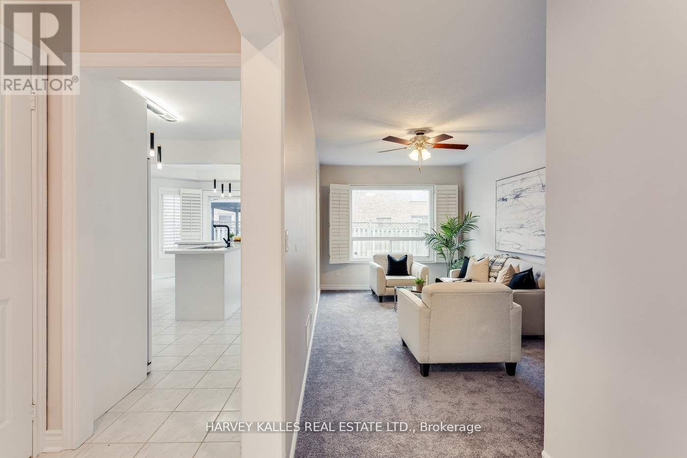 Photo 14 of 67 Venice Crescent, Vaughan ON