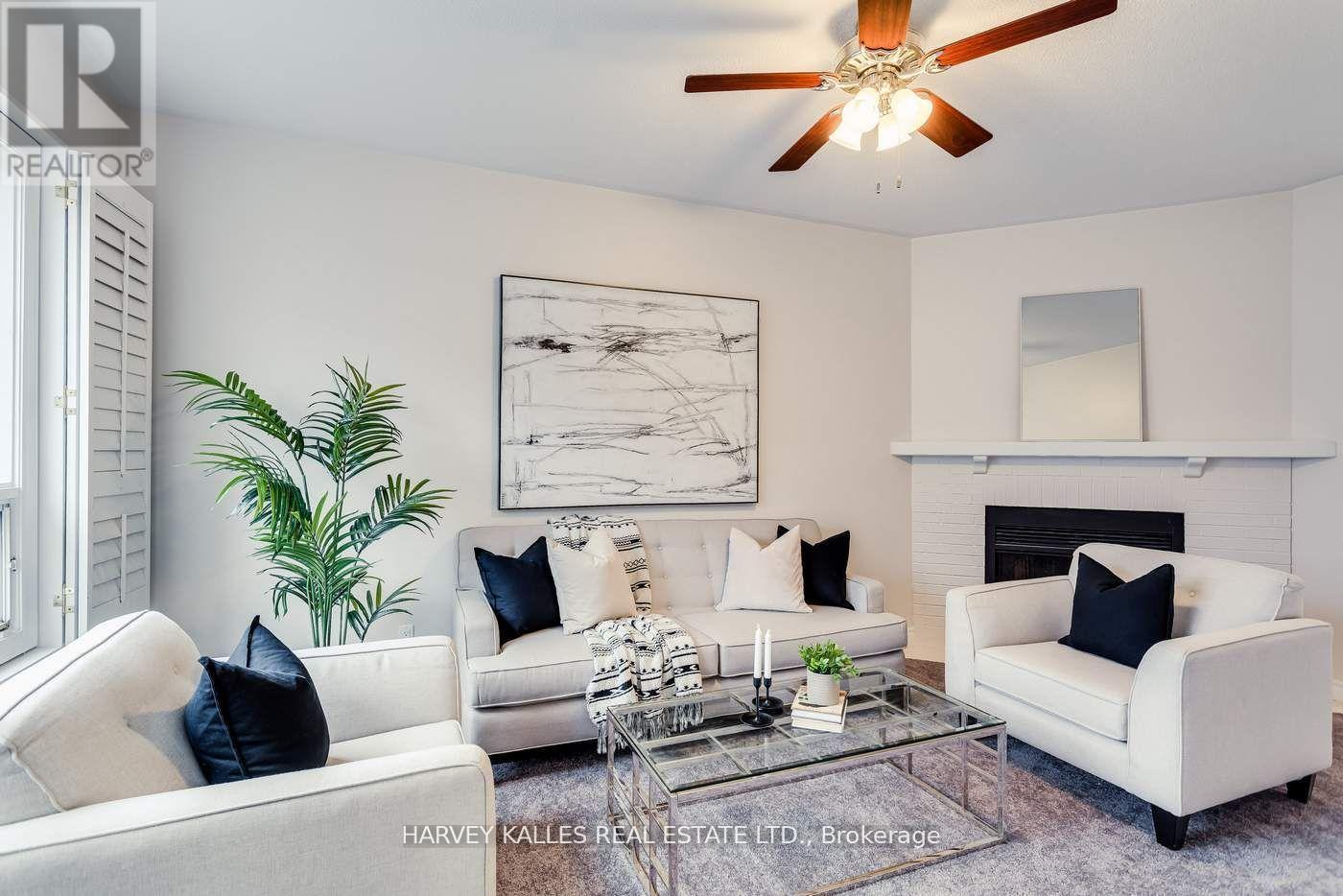 Photo 16 of 67 Venice Crescent, Vaughan ON