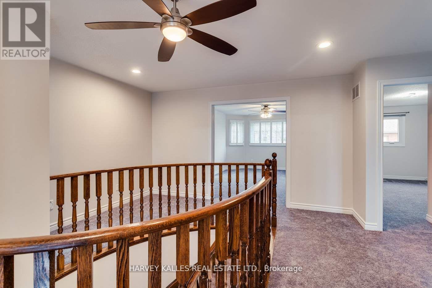 Photo 19 of 67 Venice Crescent, Vaughan ON
