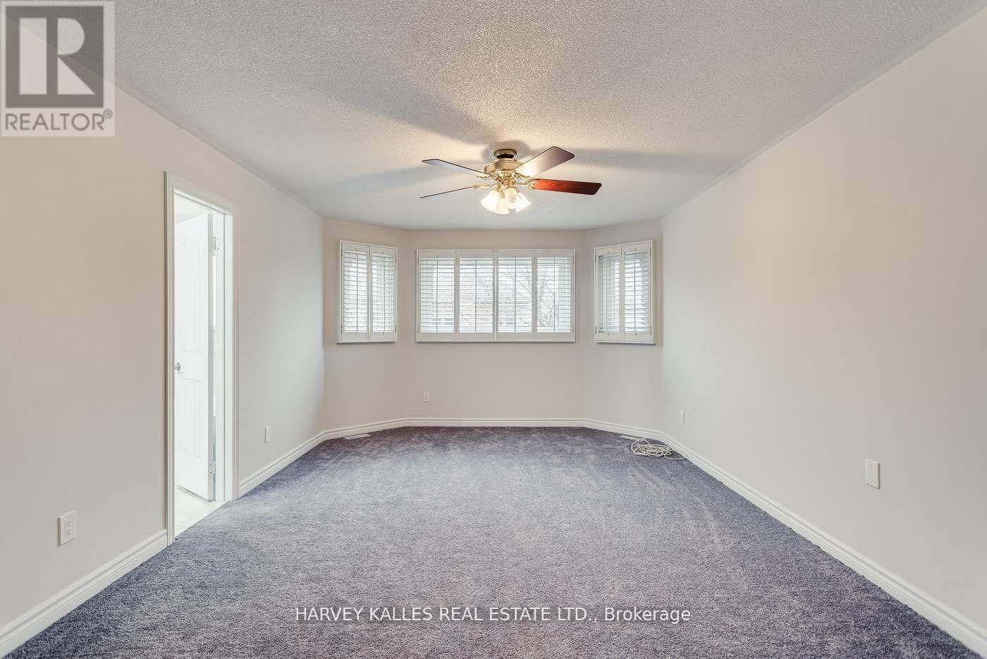 Photo 20 of 67 Venice Crescent, Vaughan ON