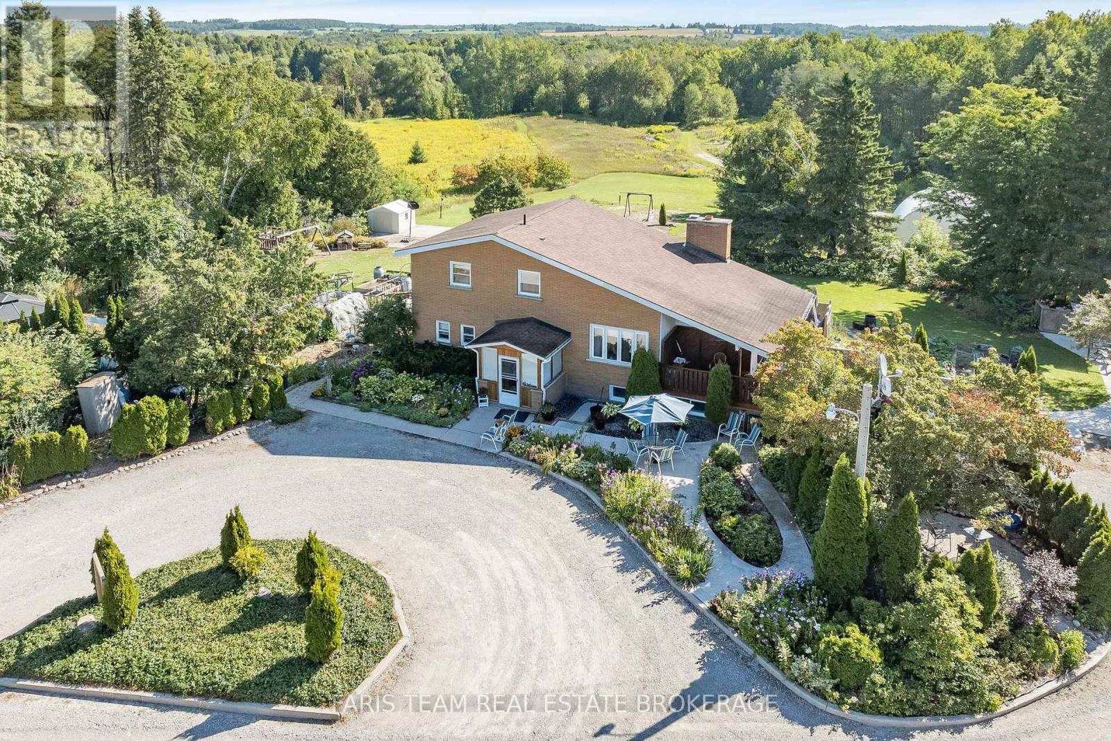 Photo 1 of 6695 10 Side Road, Innisfil ON