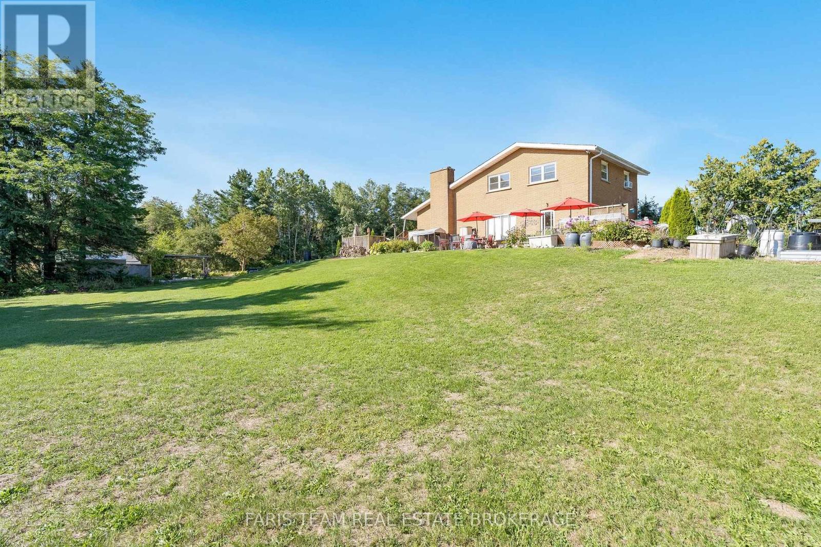 Photo 28 of 6695 10 Side Road, Innisfil ON