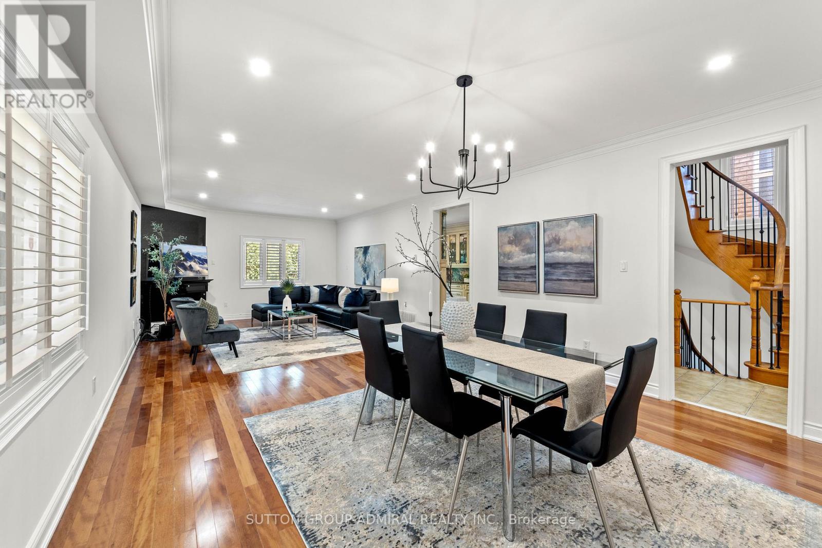 Photo 14 of 166 Ner Israel Drive, Vaughan ON