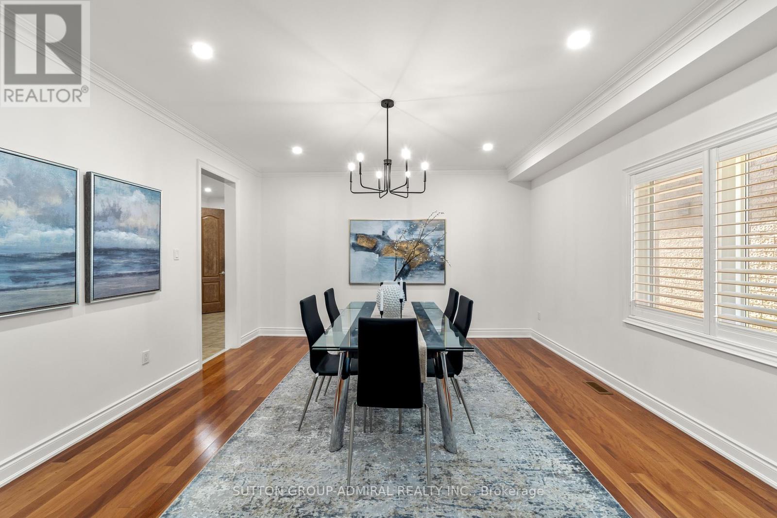 Photo 15 of 166 Ner Israel Drive, Vaughan ON