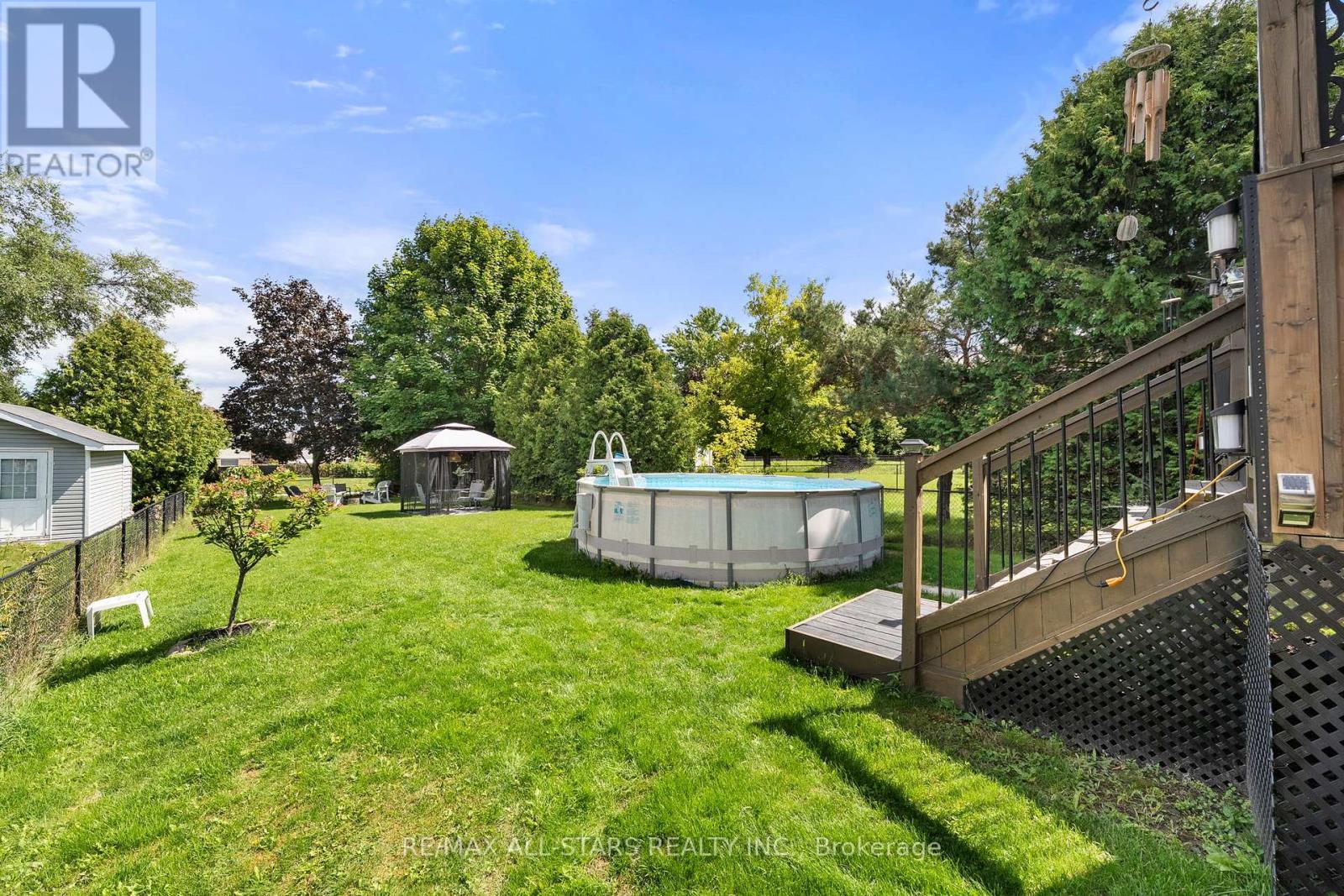 Photo 31 of 41 Sherie Drive, Georgina ON