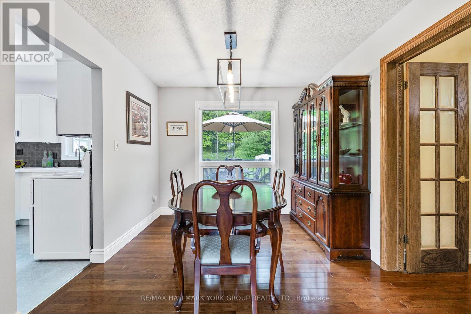 Photo 20 of 14 Anchor Court, East Gwillimbury ON