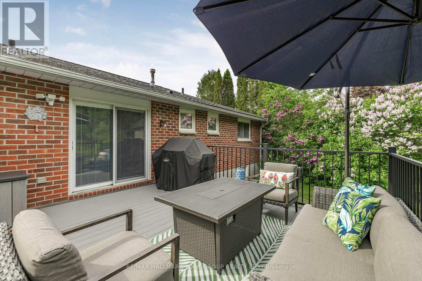Photo 37 of 14 Anchor Court, East Gwillimbury ON