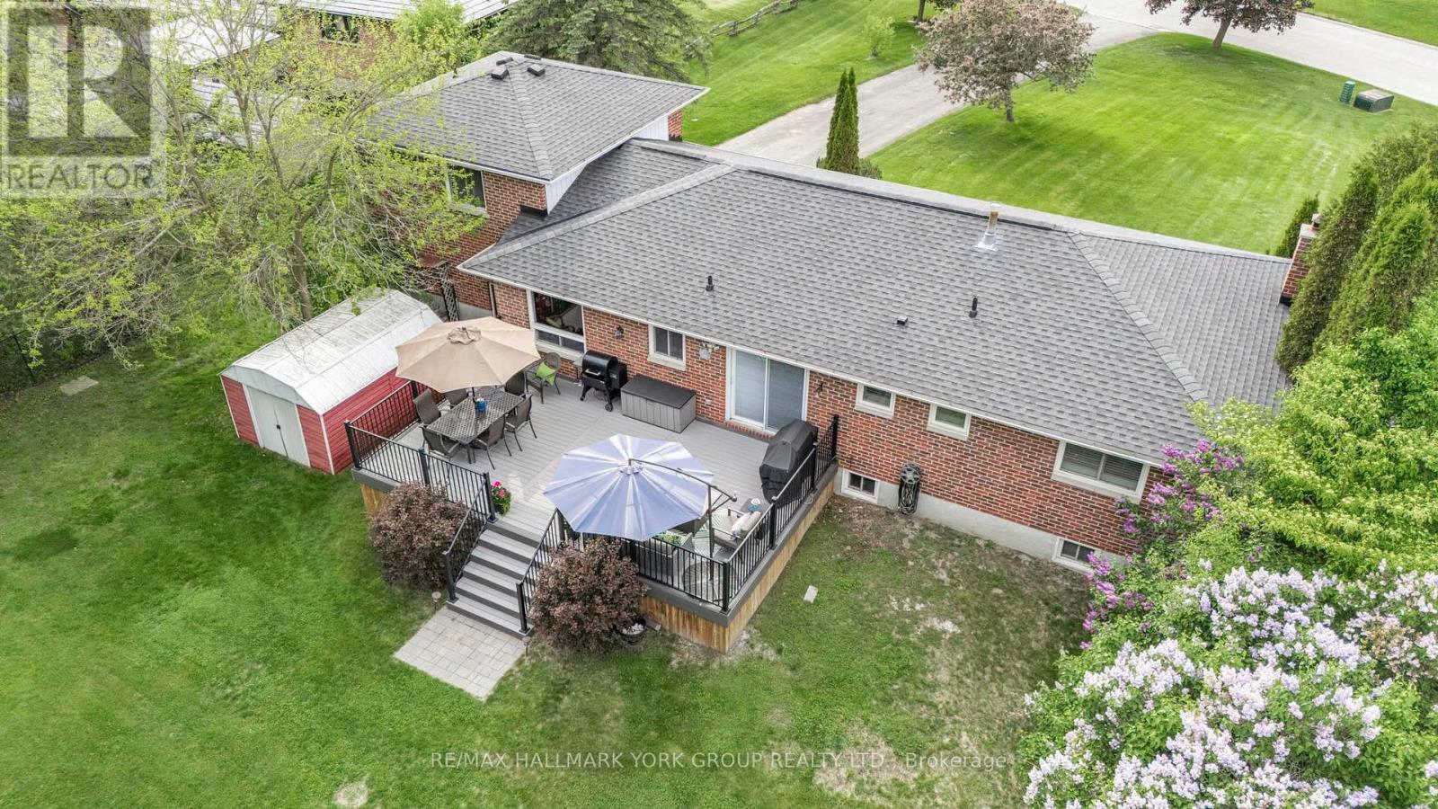 Photo 43 of 14 Anchor Court, East Gwillimbury ON