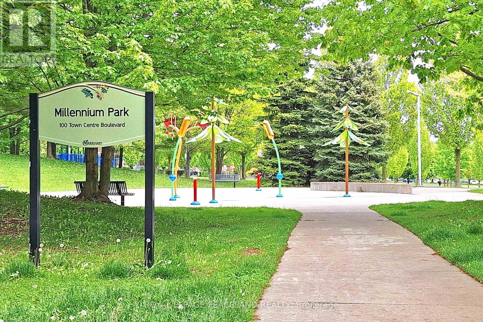Photo 26 of 3 15 St Moritz Way, Markham ON