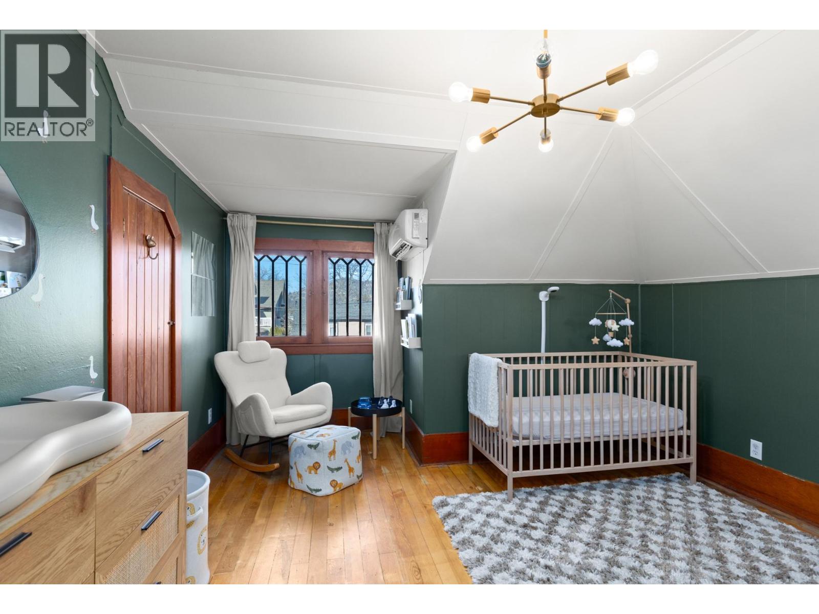 Photo 28 of 784 Lawrence Avenue, Kelowna BC