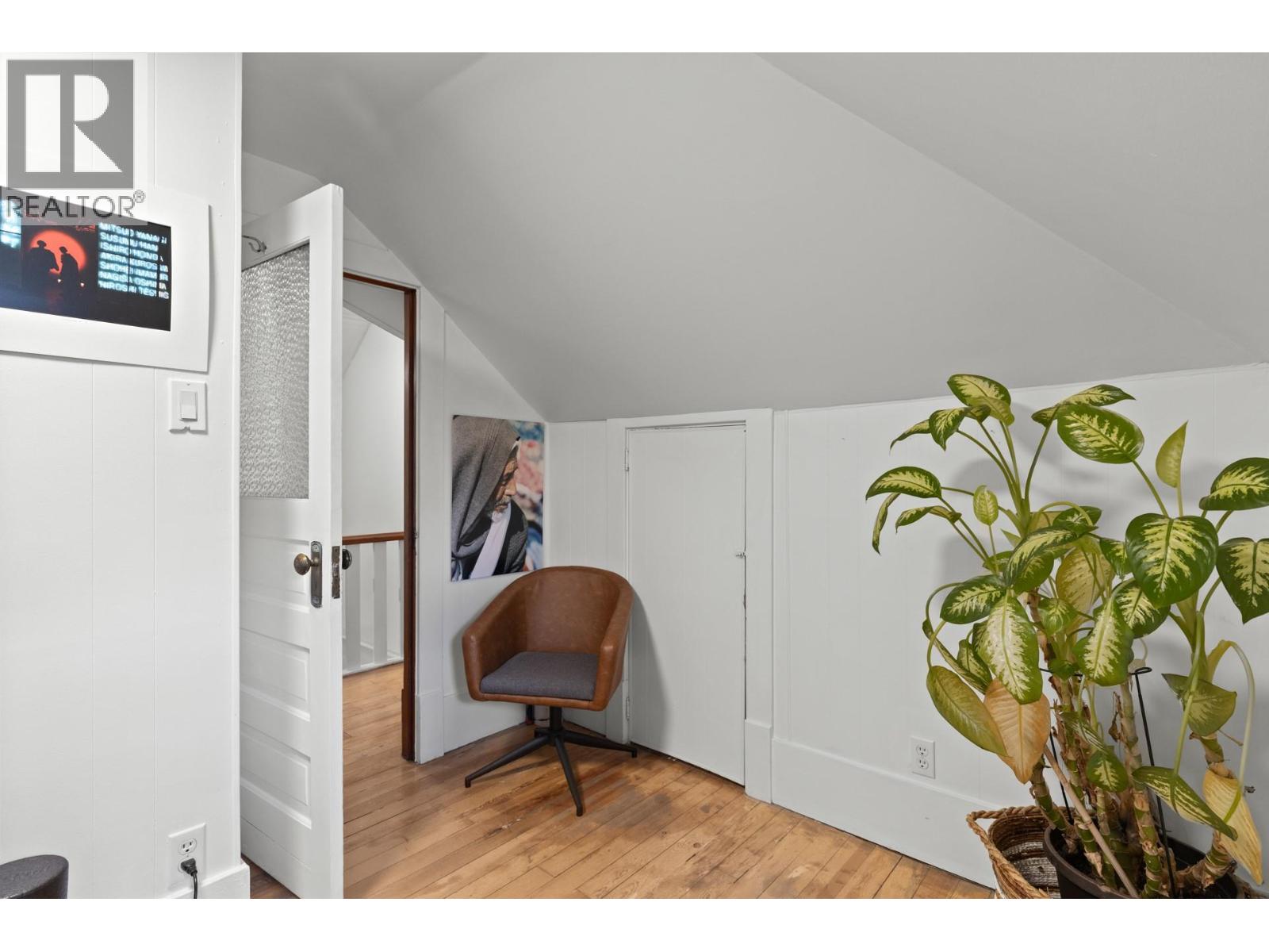 Photo 36 of 784 Lawrence Avenue, Kelowna BC