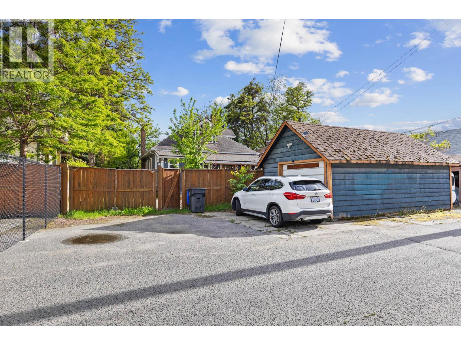 Photo 44 of 784 Lawrence Avenue, Kelowna BC