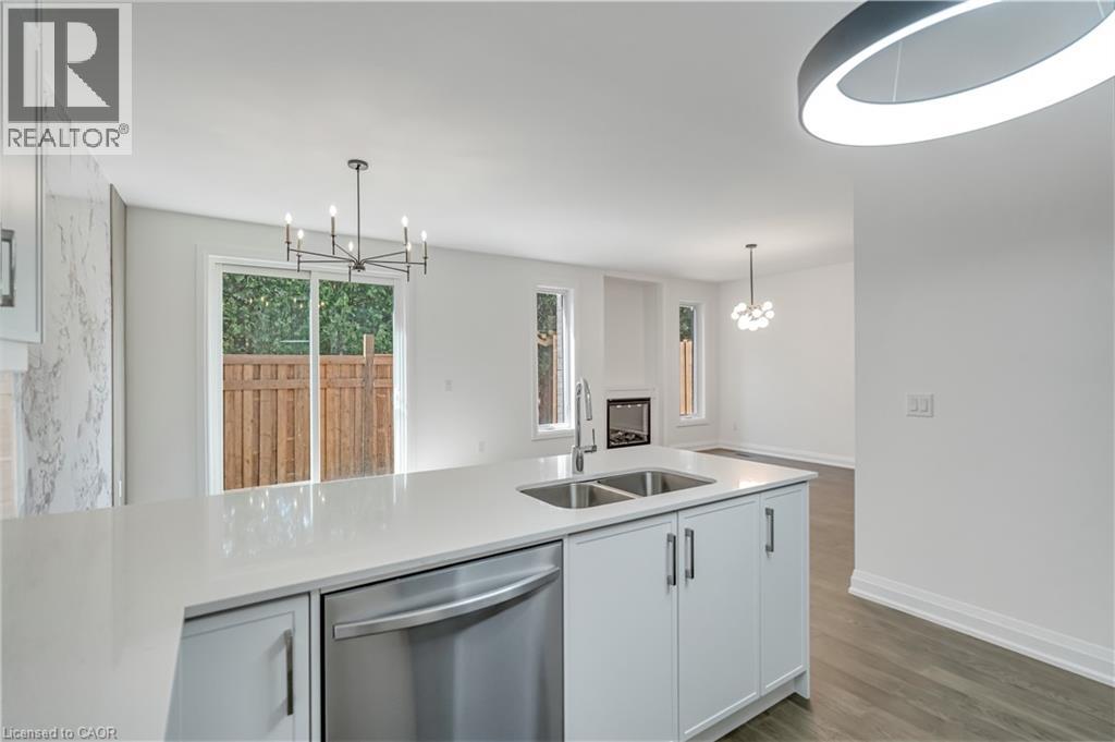 Photo 17 of 2154 Walkers Line Unit 2, Burlington ON