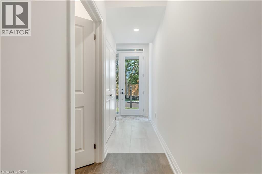 Photo 18 of 2154 Walkers Line Unit 2, Burlington ON