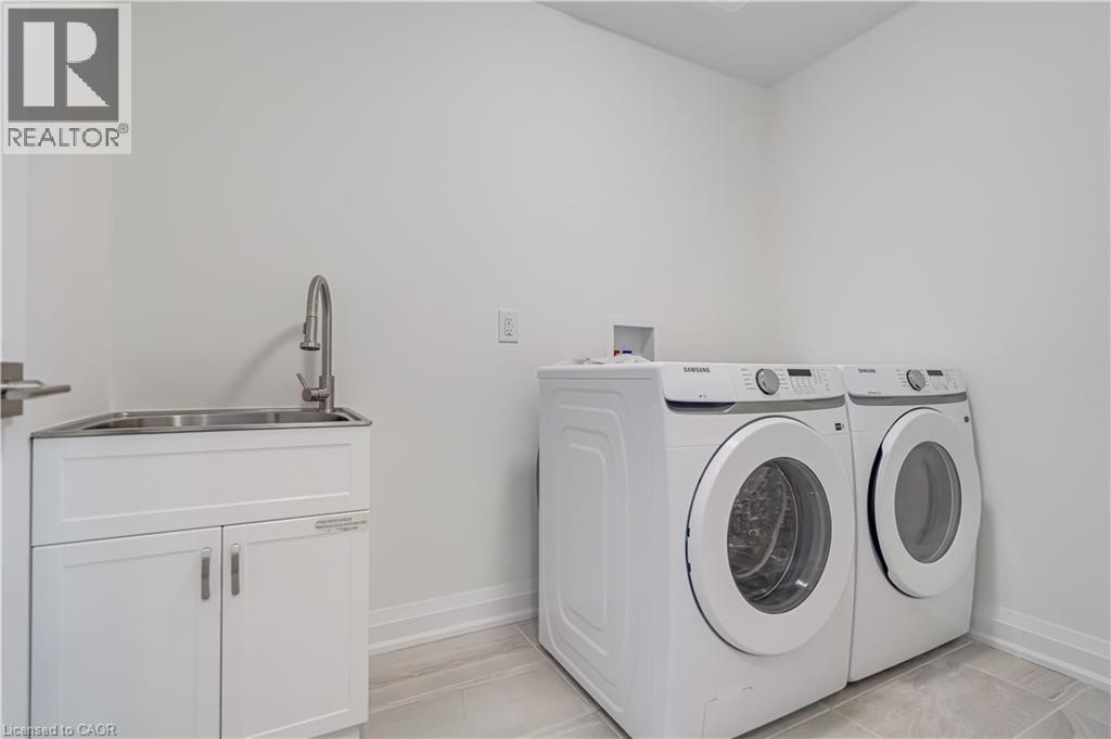 Photo 34 of 2154 Walkers Line Unit 2, Burlington ON