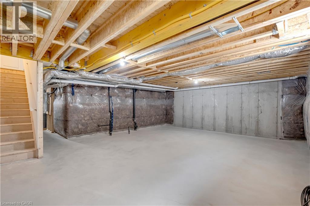 Photo 35 of 2154 Walkers Line Unit 2, Burlington ON