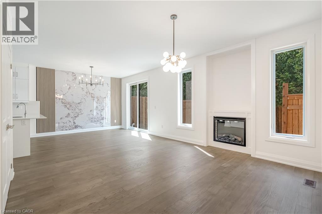 Photo 6 of 2154 Walkers Line Unit 2, Burlington ON