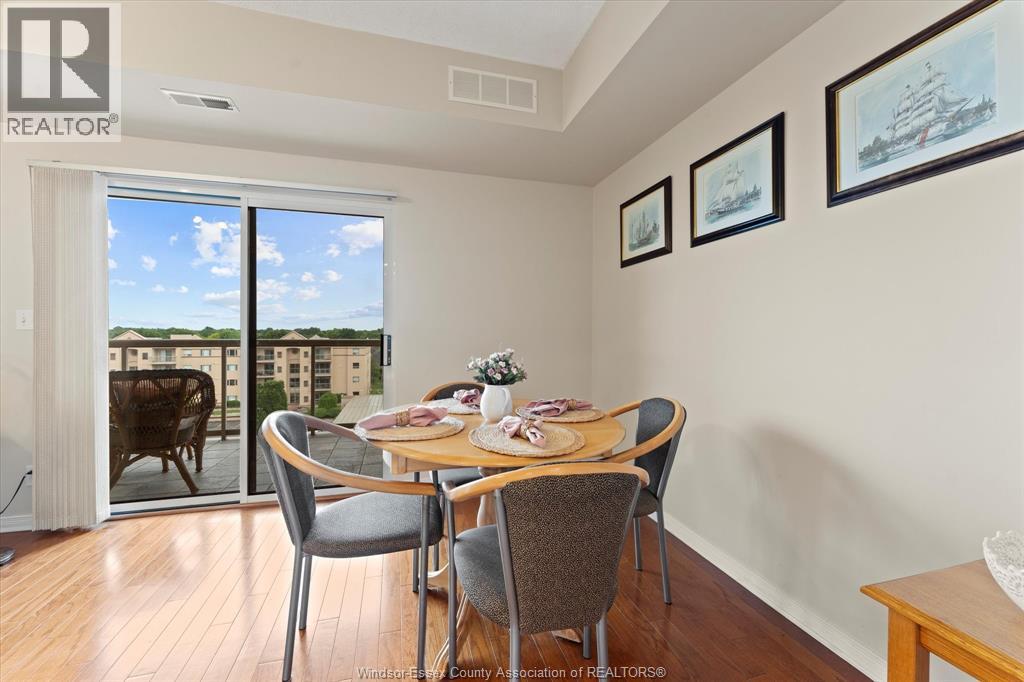 Photo 10 of 315 Village Grove Unit 505, Tecumseh ON