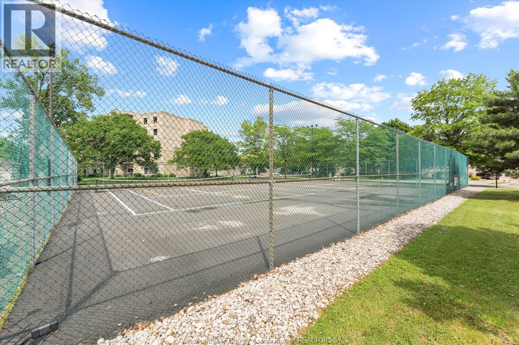 Photo 41 of 315 Village Grove Unit 505, Tecumseh ON