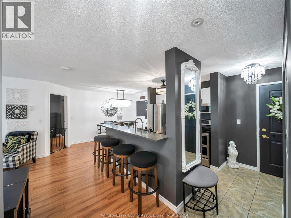 Photo 3 of 40 Adams Lane Unit 208, Lasalle ON