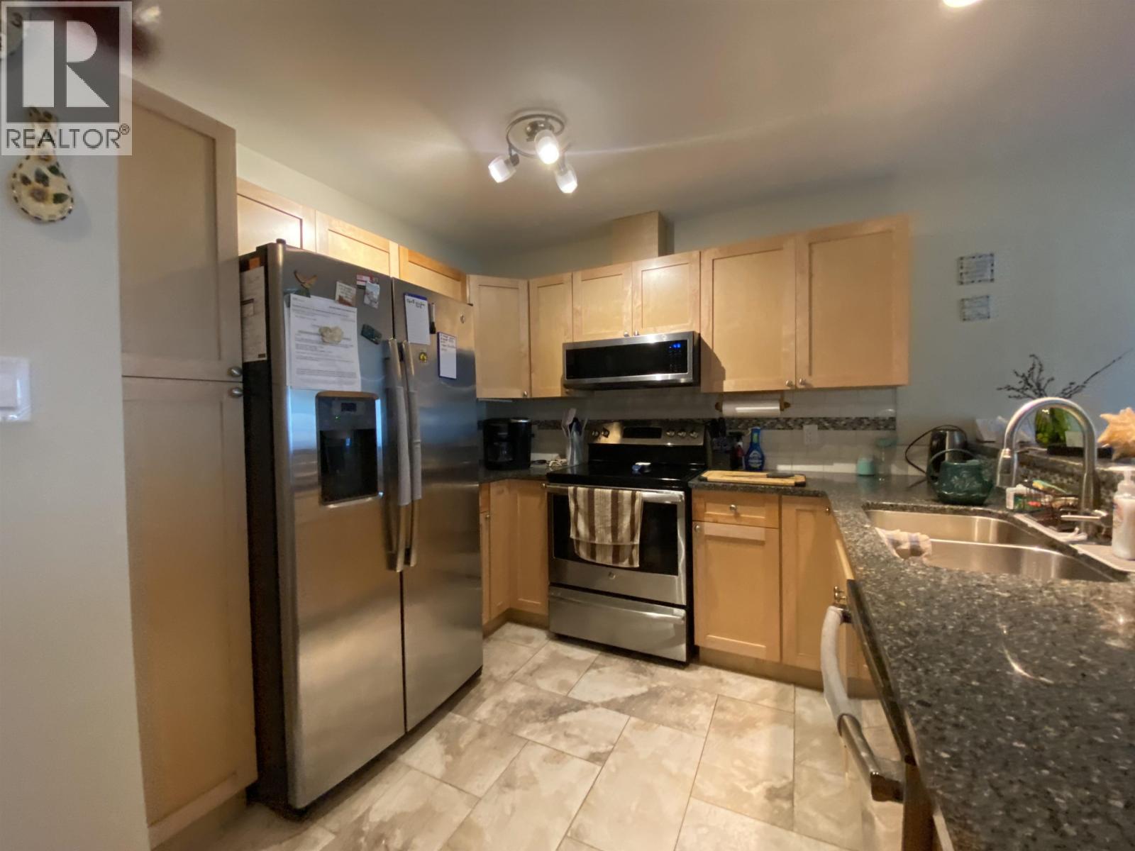 206 4719 DAVIS AVENUE, Terrace