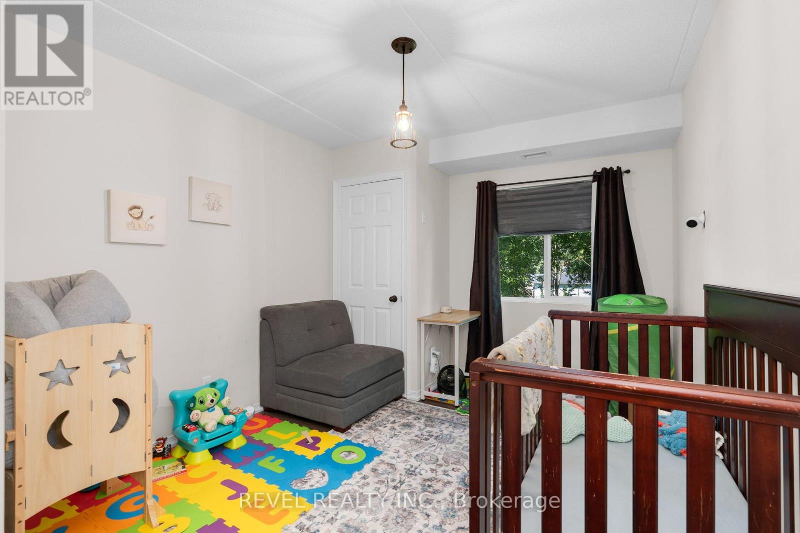 Photo 13 of 206 107 Bond Street, Orillia ON