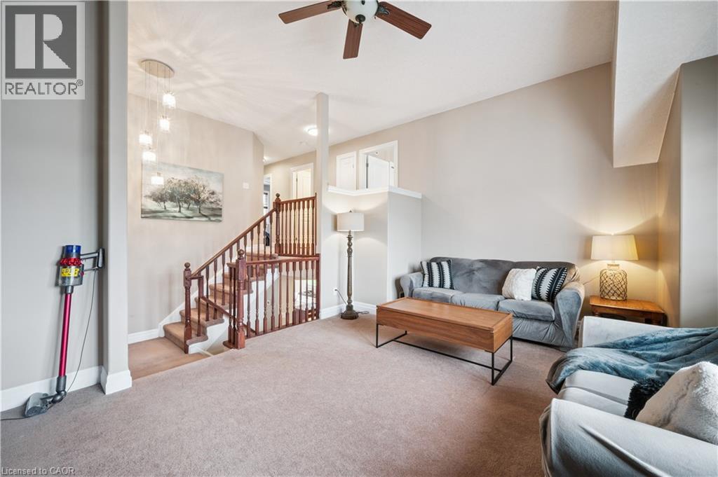 Photo 16 of 957 Banffshire Court, Kitchener ON
