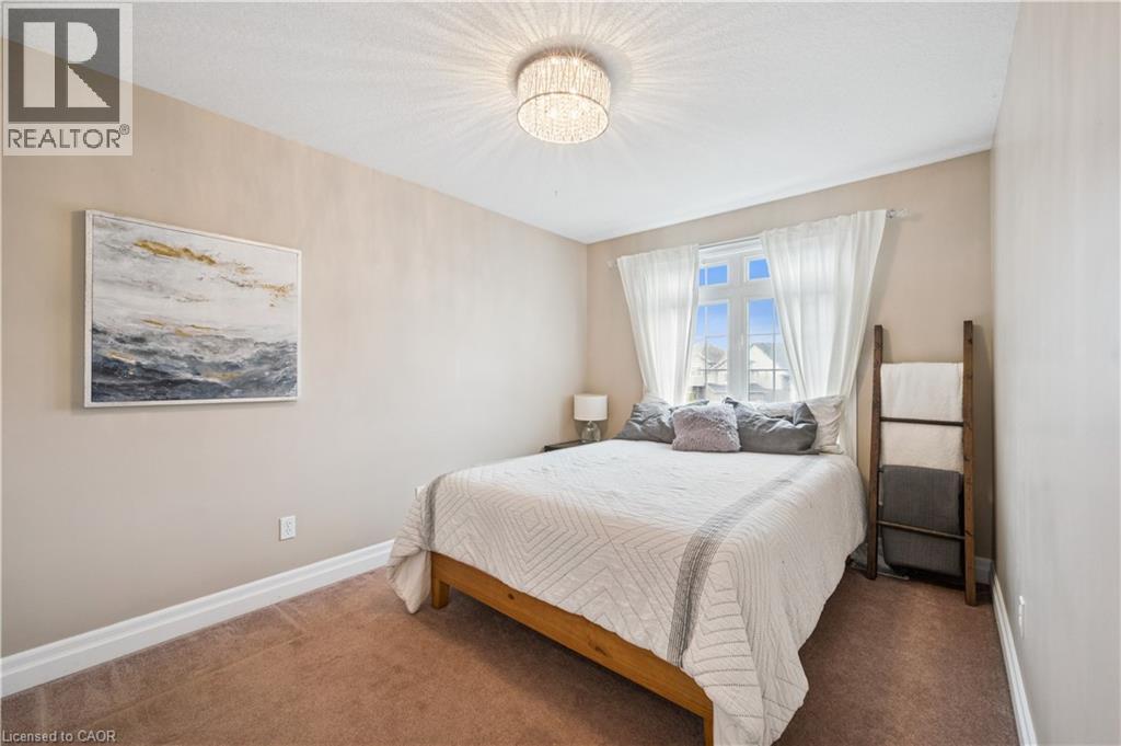 Photo 19 of 957 Banffshire Court, Kitchener ON