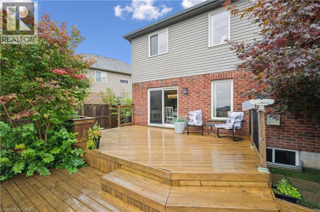 Photo 31 of 957 Banffshire Court, Kitchener ON